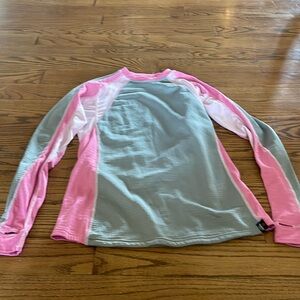 Cabela’s women’s cold gear size medium pink/gray